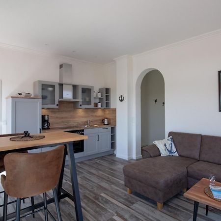 Ankerplatz Ueber Dem Hafen-Pub Apartment เพลล์วอร์ม ภายนอก รูปภาพ